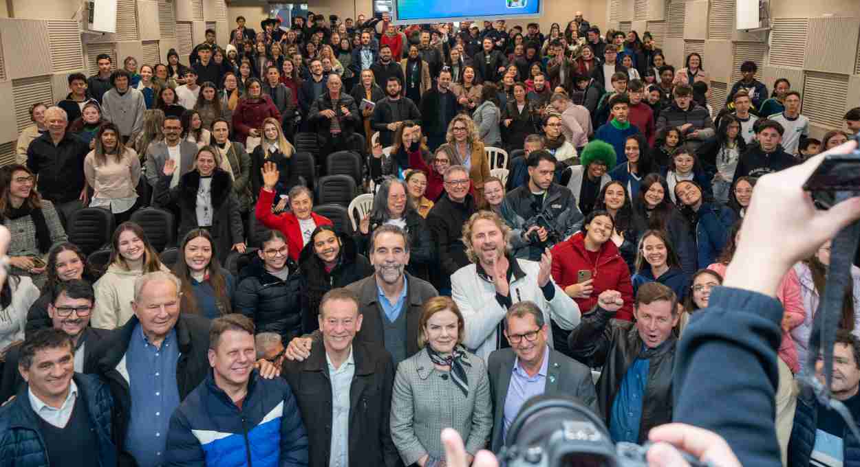 Estudantes têm até domingo para inscrever-se no Projeto +ENEM