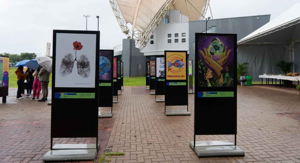 Exposição “Reciclando Olhares” segue em cartaz no Gramadão
