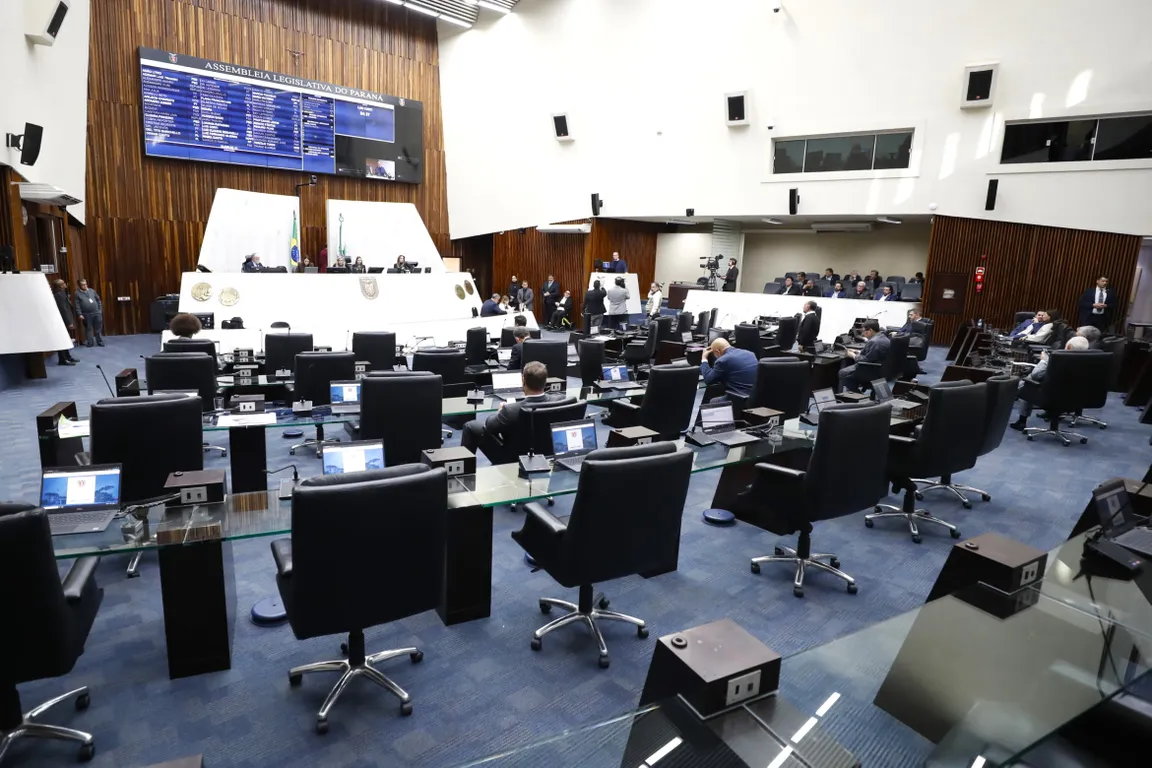 Projeto permite usar créditos do Nota Paraná para quitar dívidas com o estado