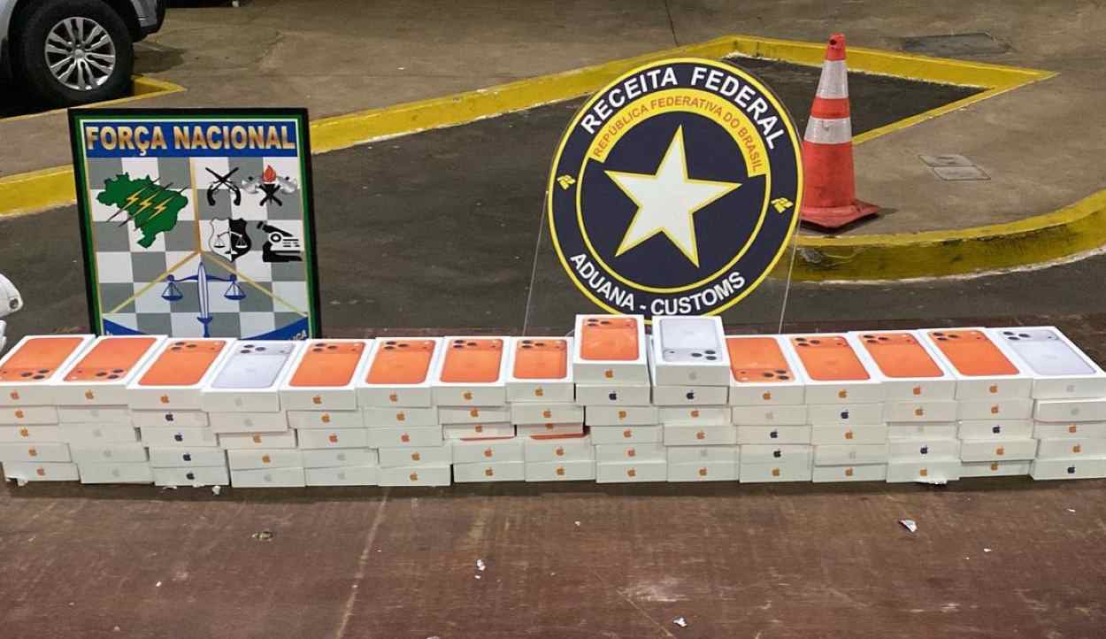 Contrabando de meio milhão em celulares para em fiscalização na Ponte da Amizade