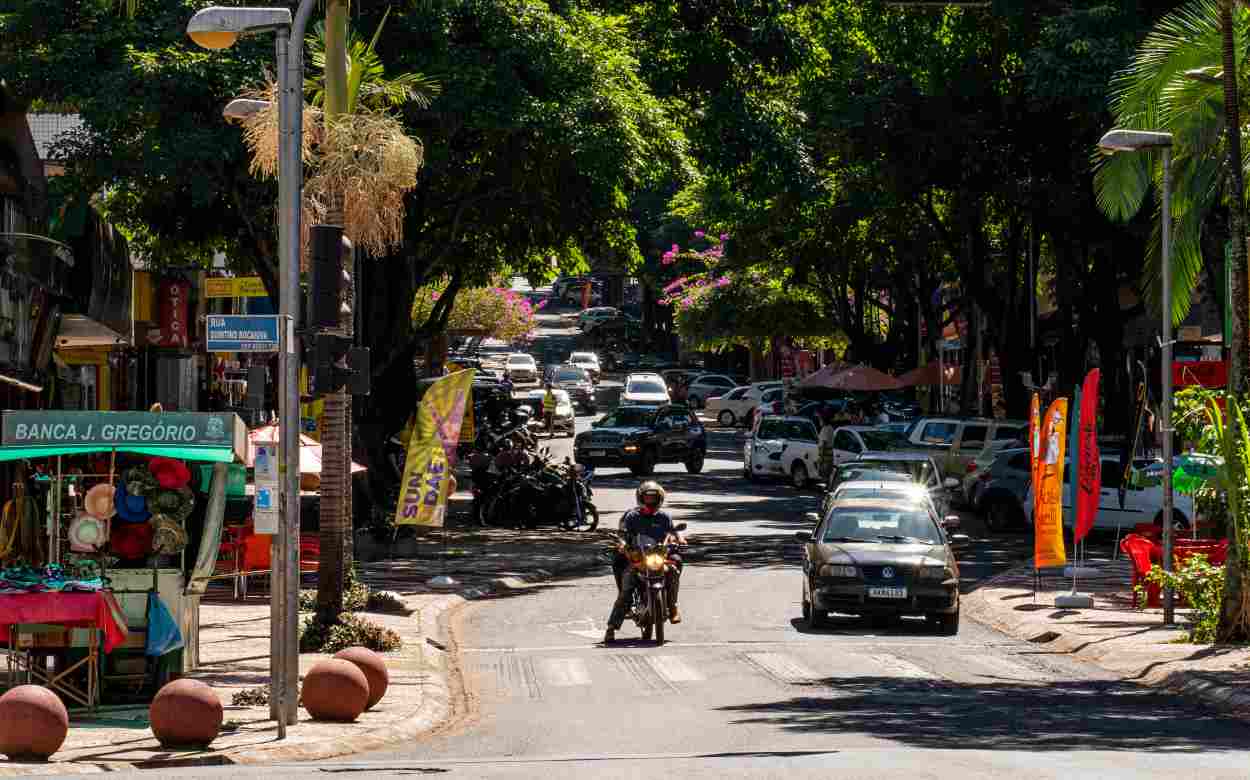Motoristas de app poderão financiar motos sem entrada; veja como funciona