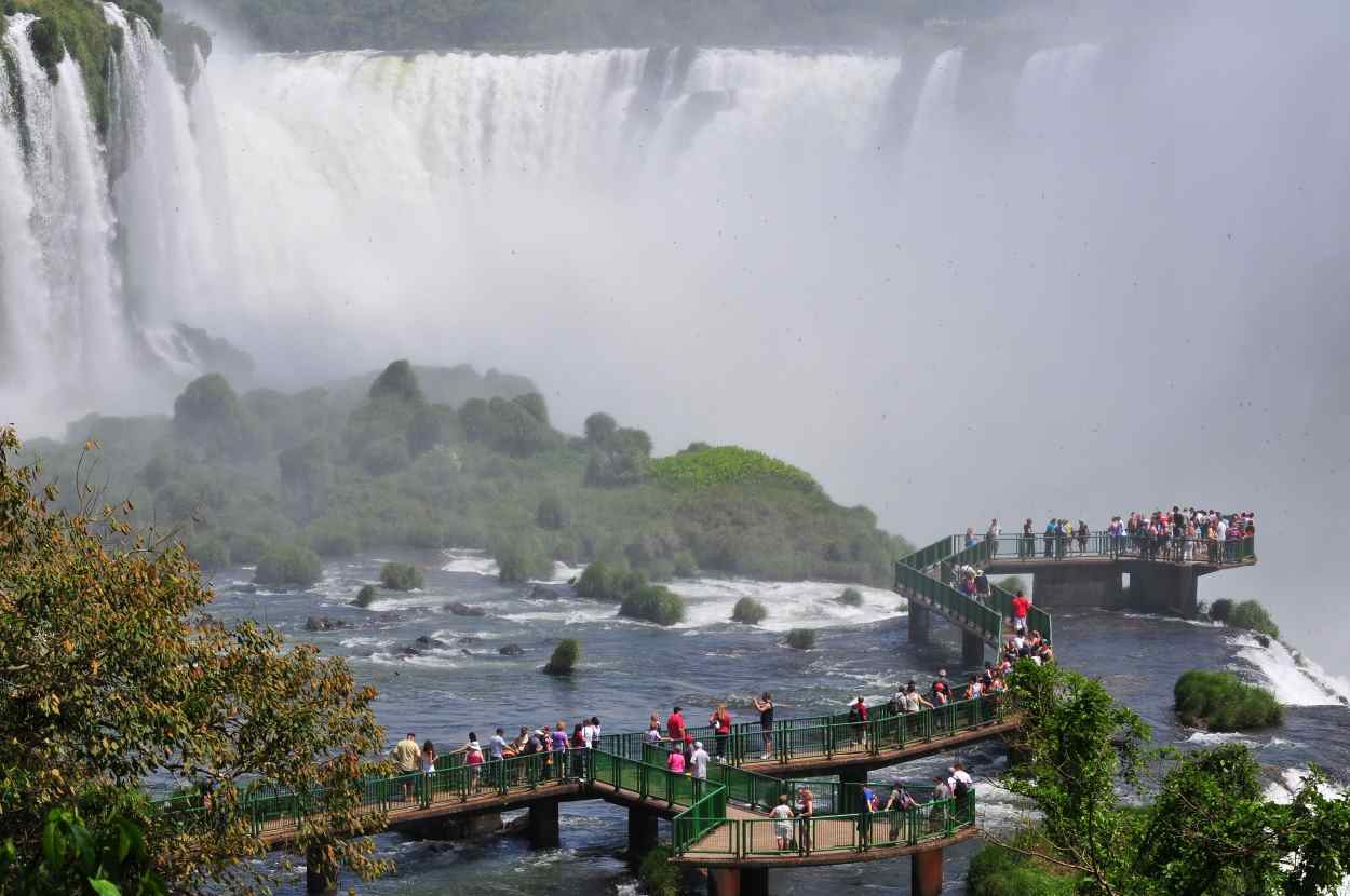 Paraná tem atrativos e cidade entre os melhores América do Sul