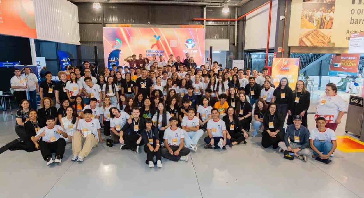 Trilha Jovem Iguassu completa 20 anos com feira de empregabilidade em Foz do Iguaçu