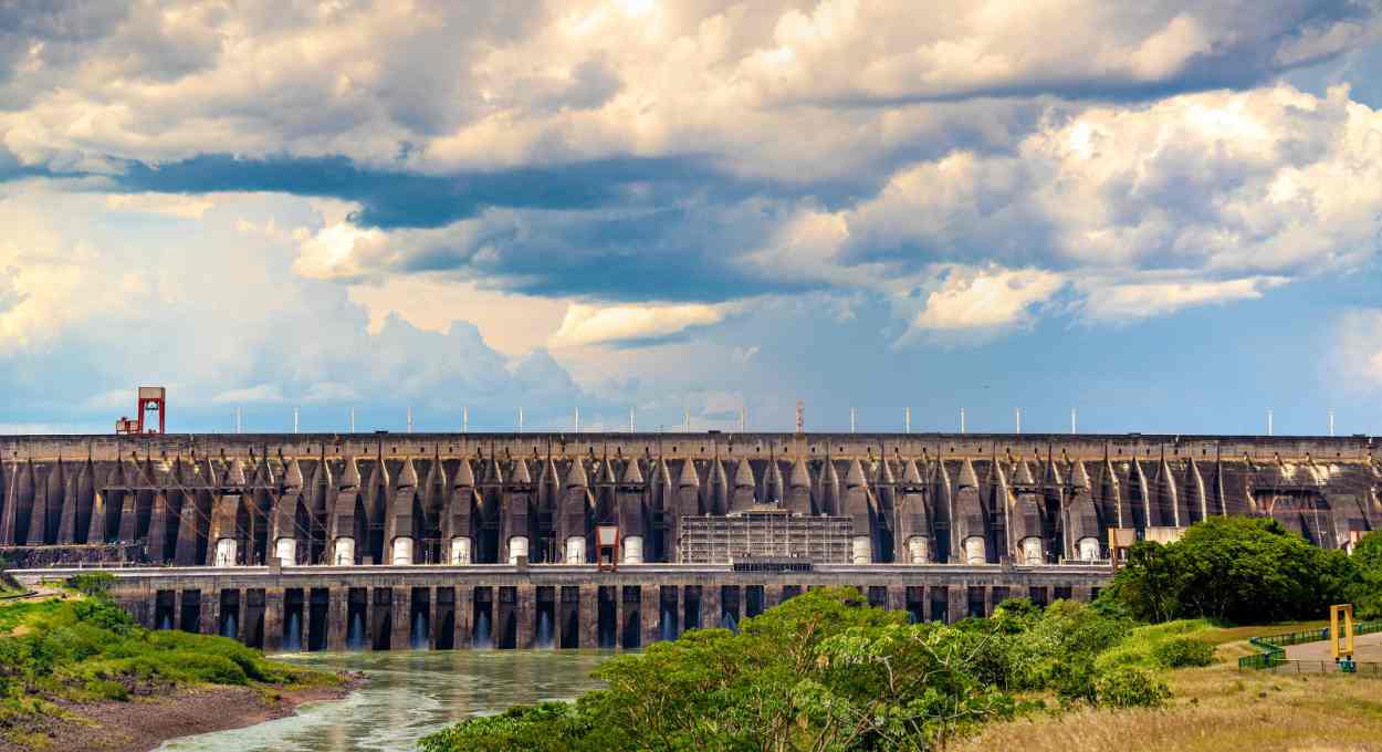 Itaipu em campo: veja o consumo durante os jogos de Brasil e Paraguai