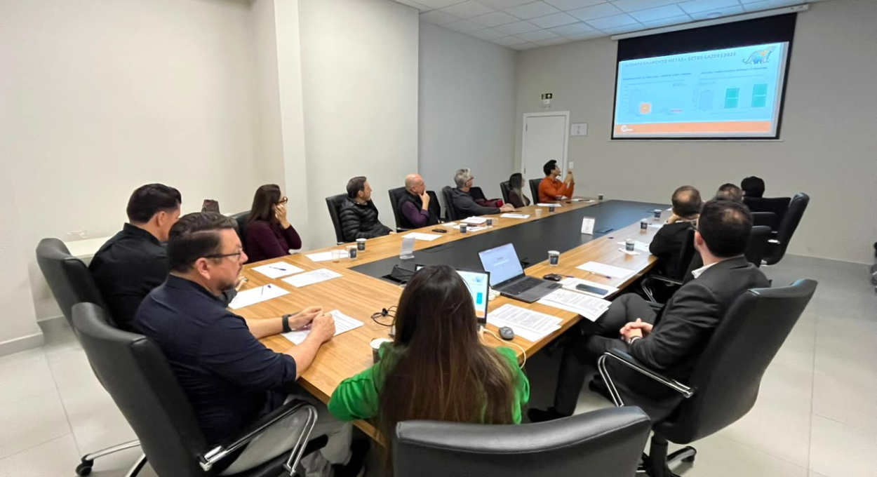 Visit Iguassu reúne conselhos e apresenta balanço das ações do primeiro semestre