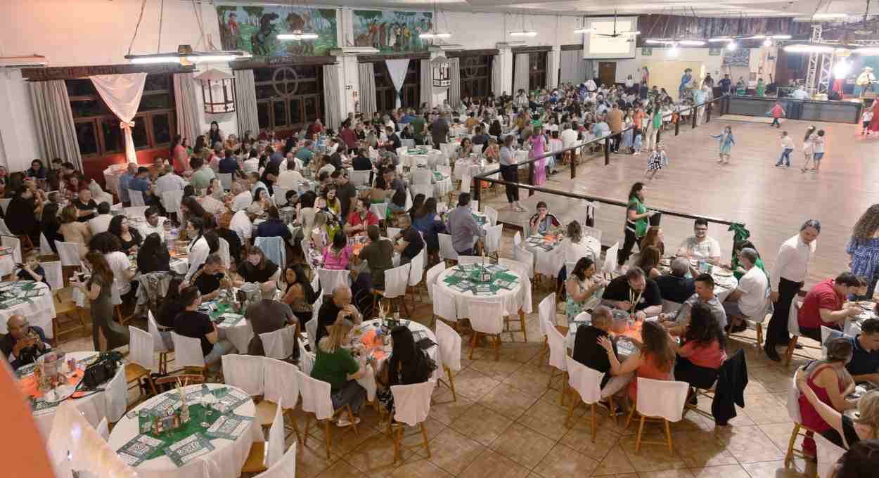 Convívio Tabor promove tradicional Risoto de Defumados