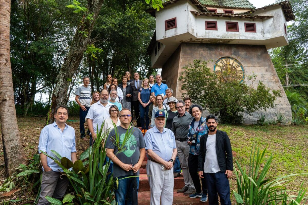 Roda de conversa resgata a história do Homem das Cataratas e da Torre do Relógio