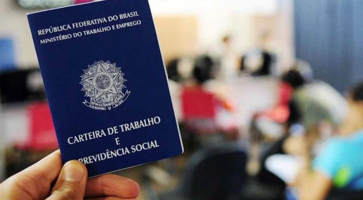 Confira as 935 vagas de emprego abertas em Foz do Iguaçu
