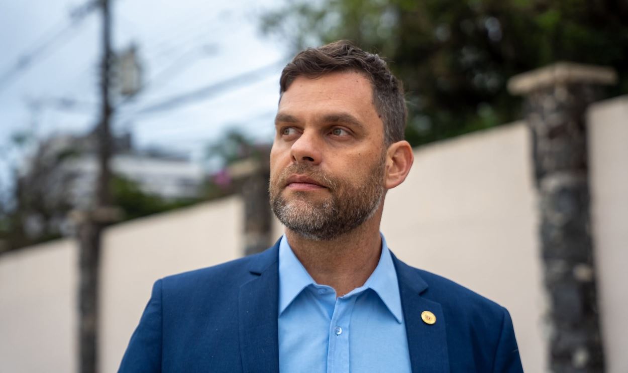 Goura lança pré-candidatura a deputado estadual em Foz e debate pautas da cidade