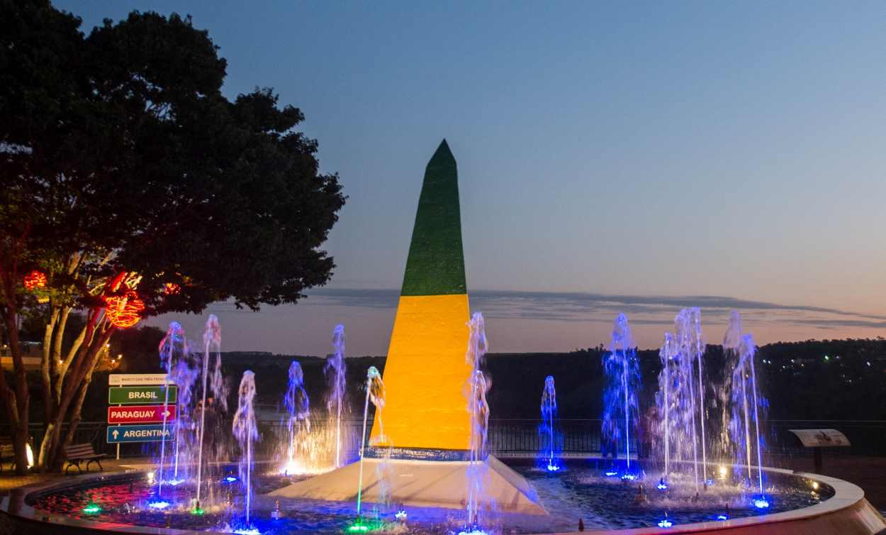 Obelisco faz 123 anos, e Marco injeta R$ 40 milhões para novo ciclo do atrativo