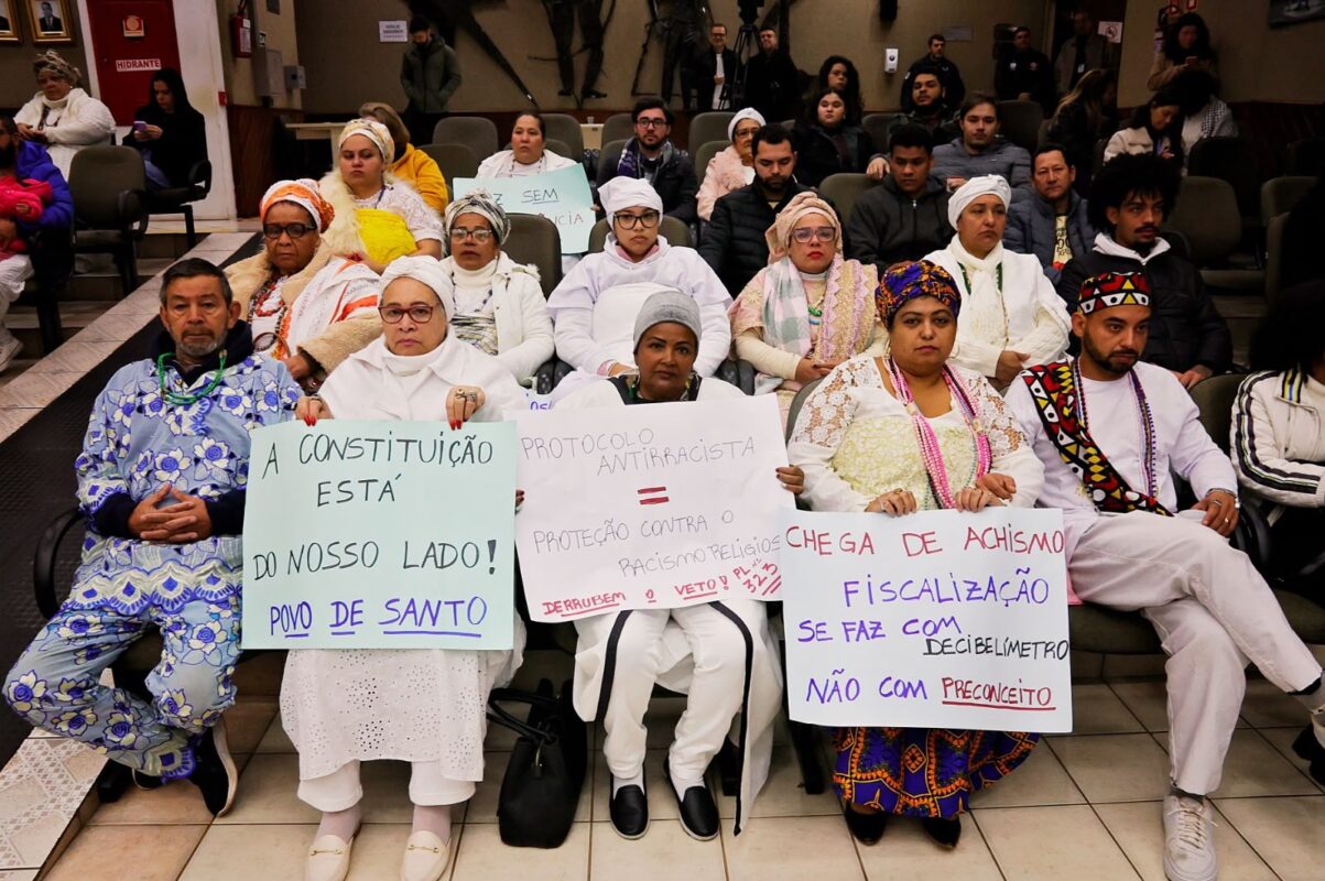 Câmara derruba veto de Silva e Luna para protocolo antirracista em Foz