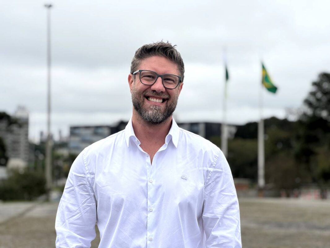 Requião Filho tem candidatura ao governo do Paraná oficializada pelo PDT