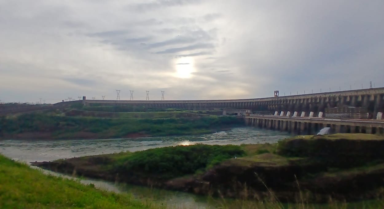 Congresso do Paraguai propõe criação do Ministério da Energia