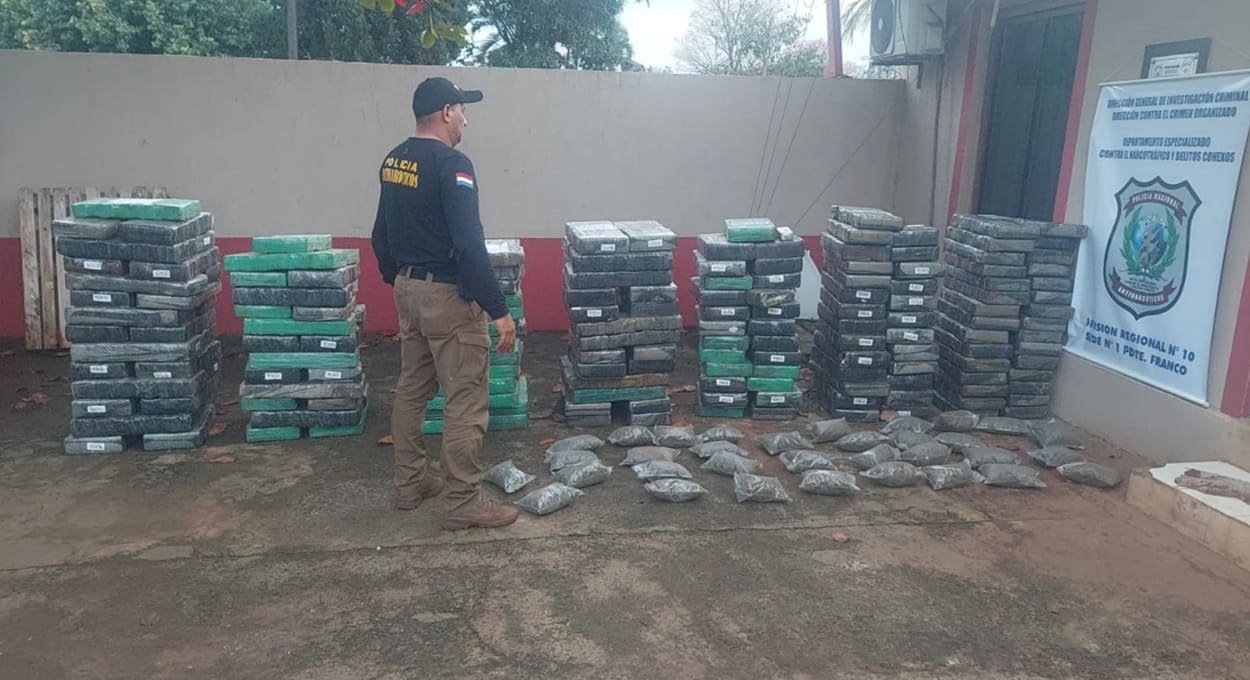 Paraguai faz grandes apreensões de maconha na fronteira