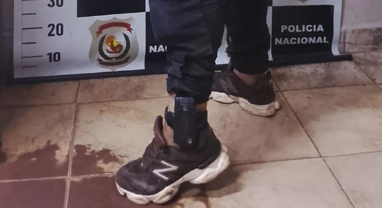 Brasileiro com tornozeleira dava rolé com carro suspeito no Paraguai