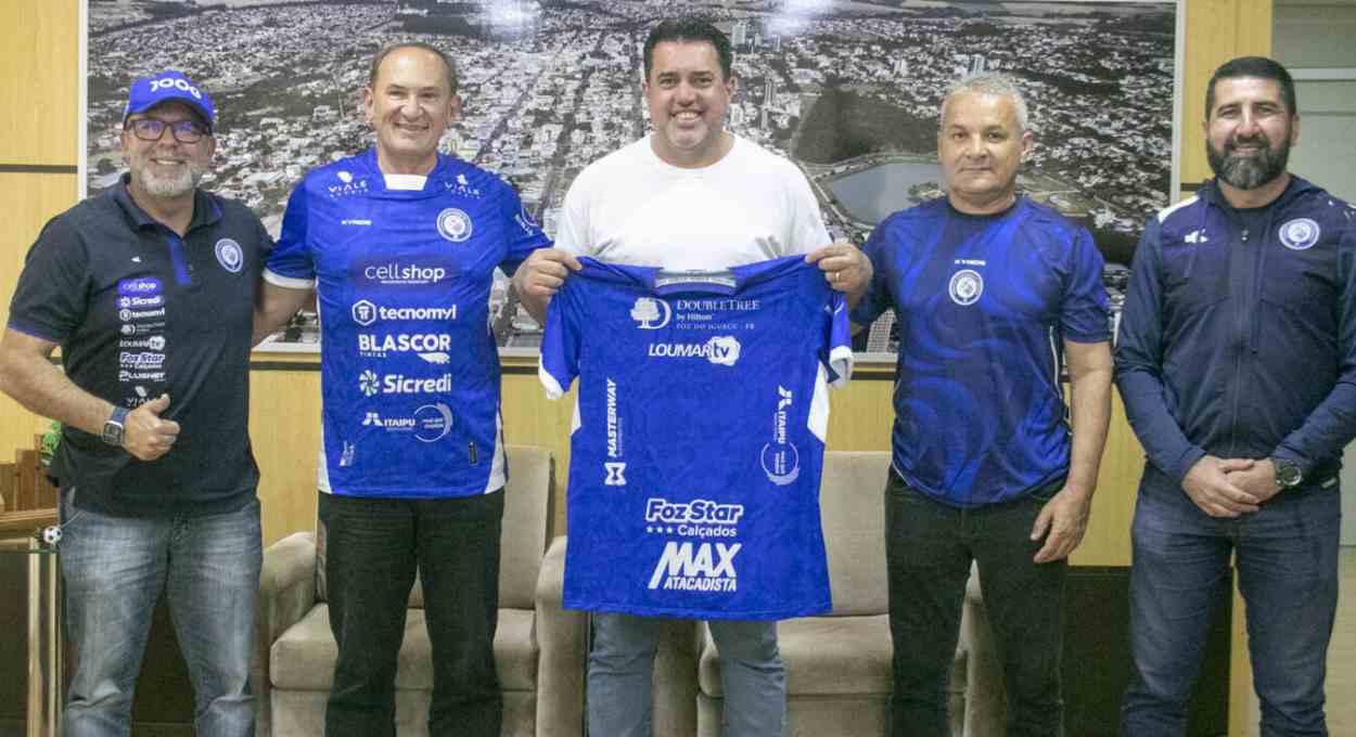 Show de Henrique e Juliano tira jogo do Foz do Iguaçu FC de casa