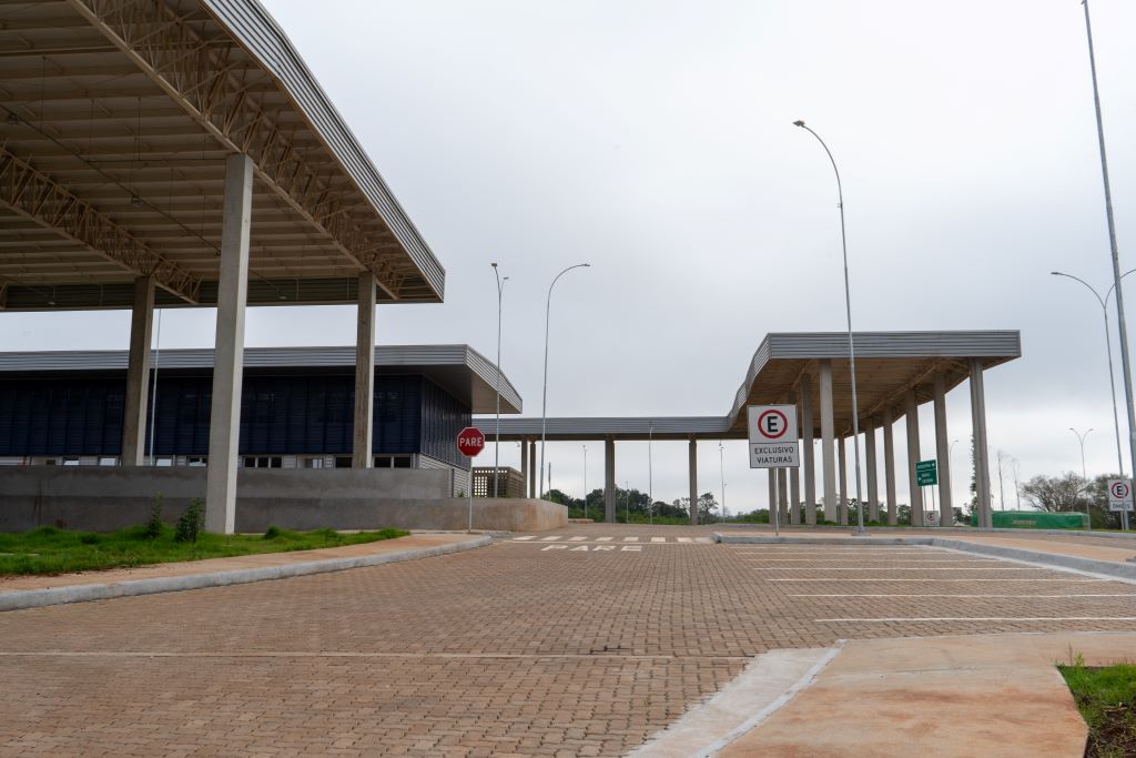 aduana Tancredo Neves