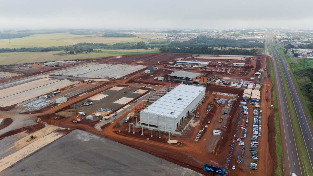 Brasil e Argentina vão compartilhar fiscalização de caminhões em Foz do Iguaçu
