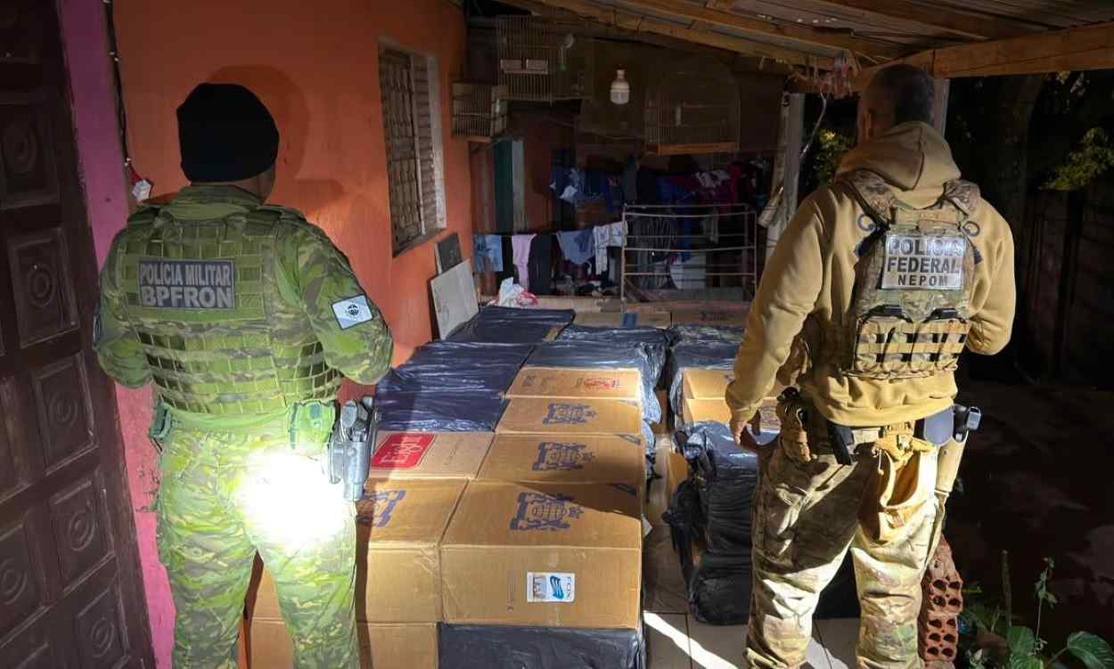 Forças de segurança flagram 35 mil maços de cigarro contrabandeado em Foz