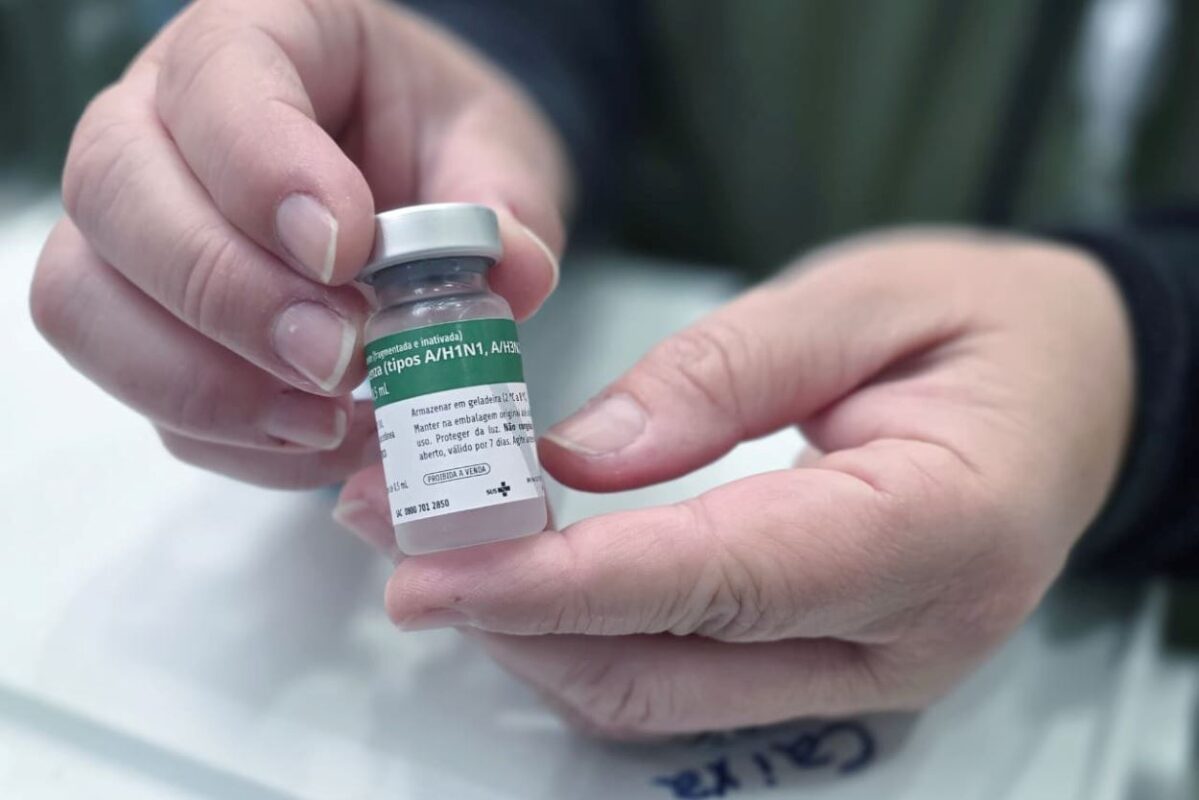 Foz inicia multivacinação e inclui novo reforço contra a pólio
