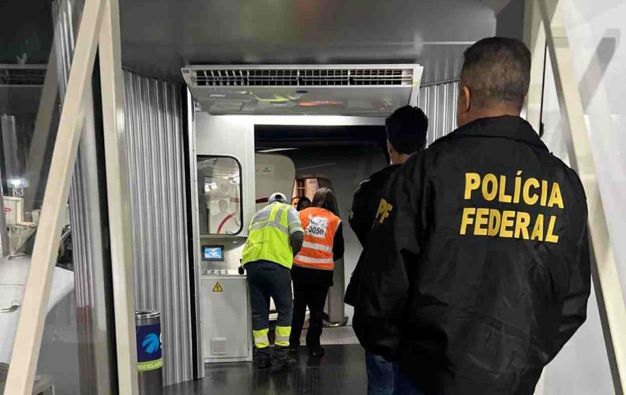 Polícia retira quatro passageiros de voo após comentário sobre ‘bomba’ em Foz do Iguaçu