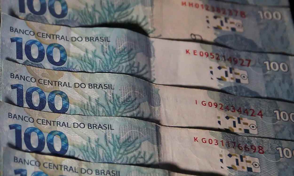 Taxistas de Foz podem financiar até R$ 120 mil para renovar carro