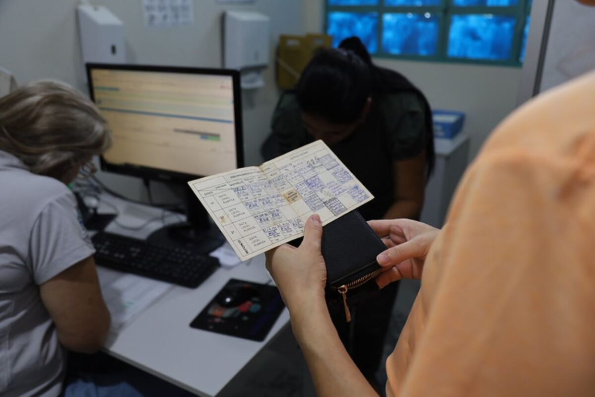 Foz abre 12 unidades de saúde para vacinação neste sábado — de pólio a sarampo e gripe