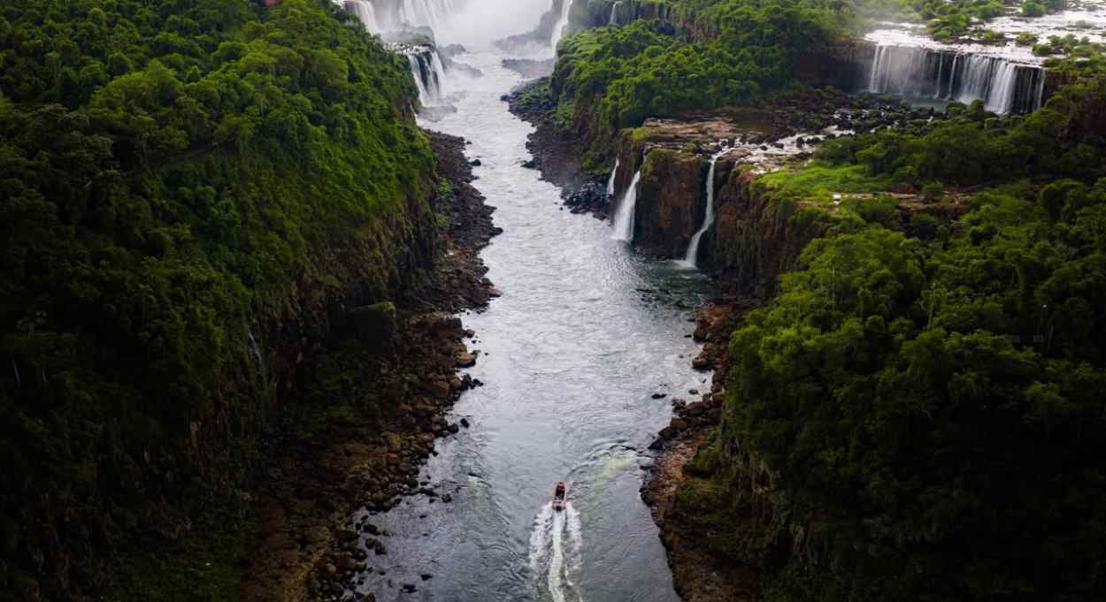 Fórum de cinema em Foz do Iguaçu seleciona 20 projetos de longa