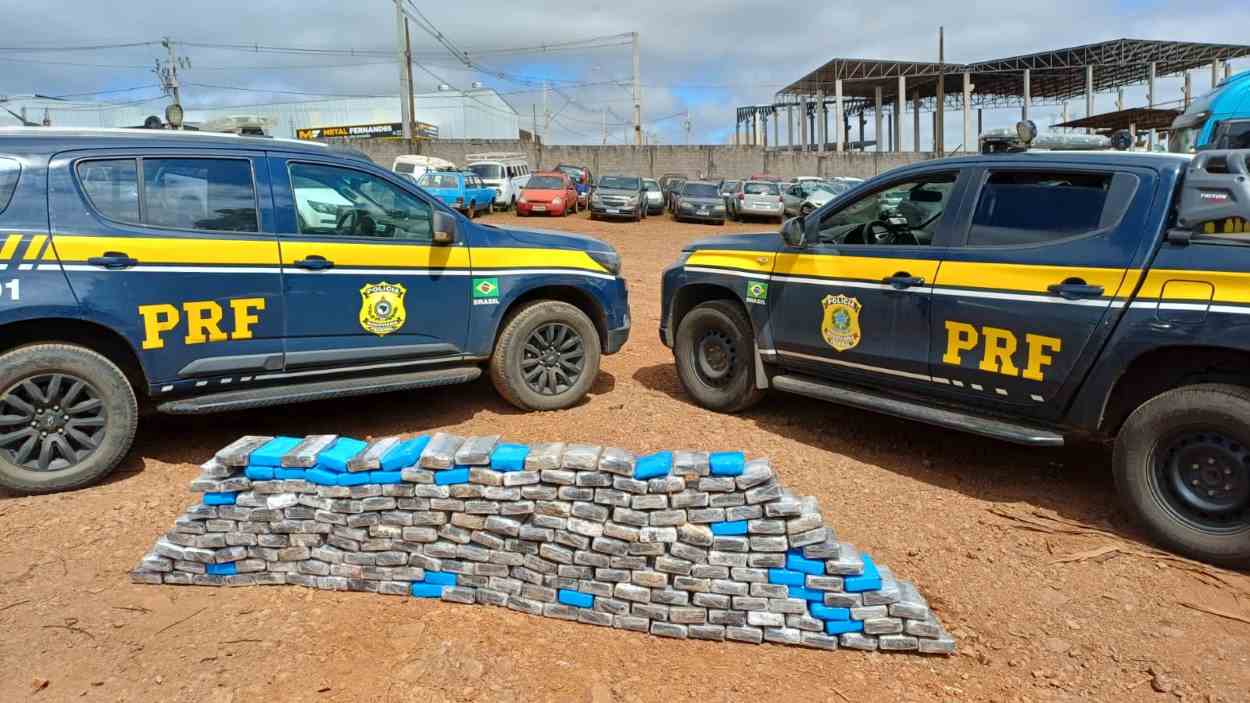 Caminhão transportava 240 quilos de cocaína nos pneus