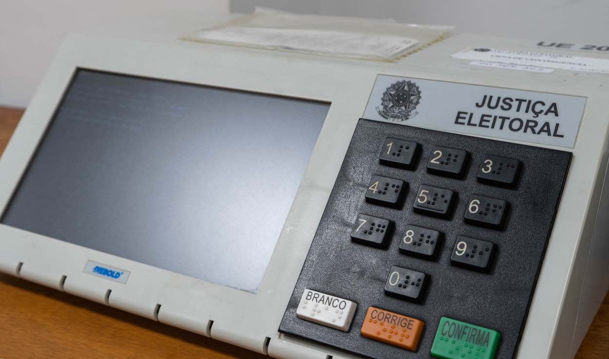 Eleitor terá de votar em dois candidatos ao Senado