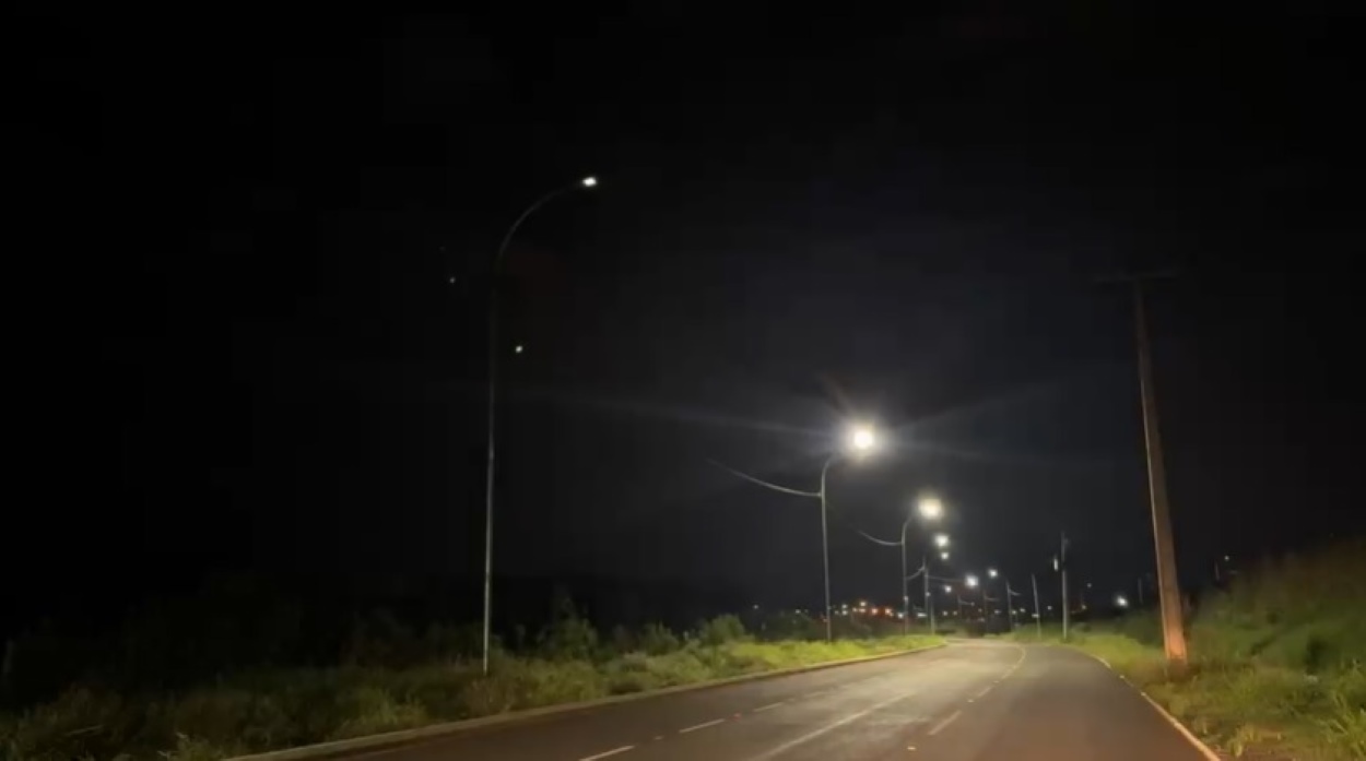 Prefeitura assume iluminação da Perimetral Leste após trechos ficarem às escuras