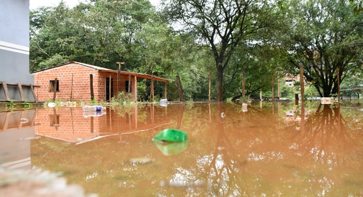 Defesa Civil e Itaipu alertam para cheia em Foz do Iguaçu e fronteira
