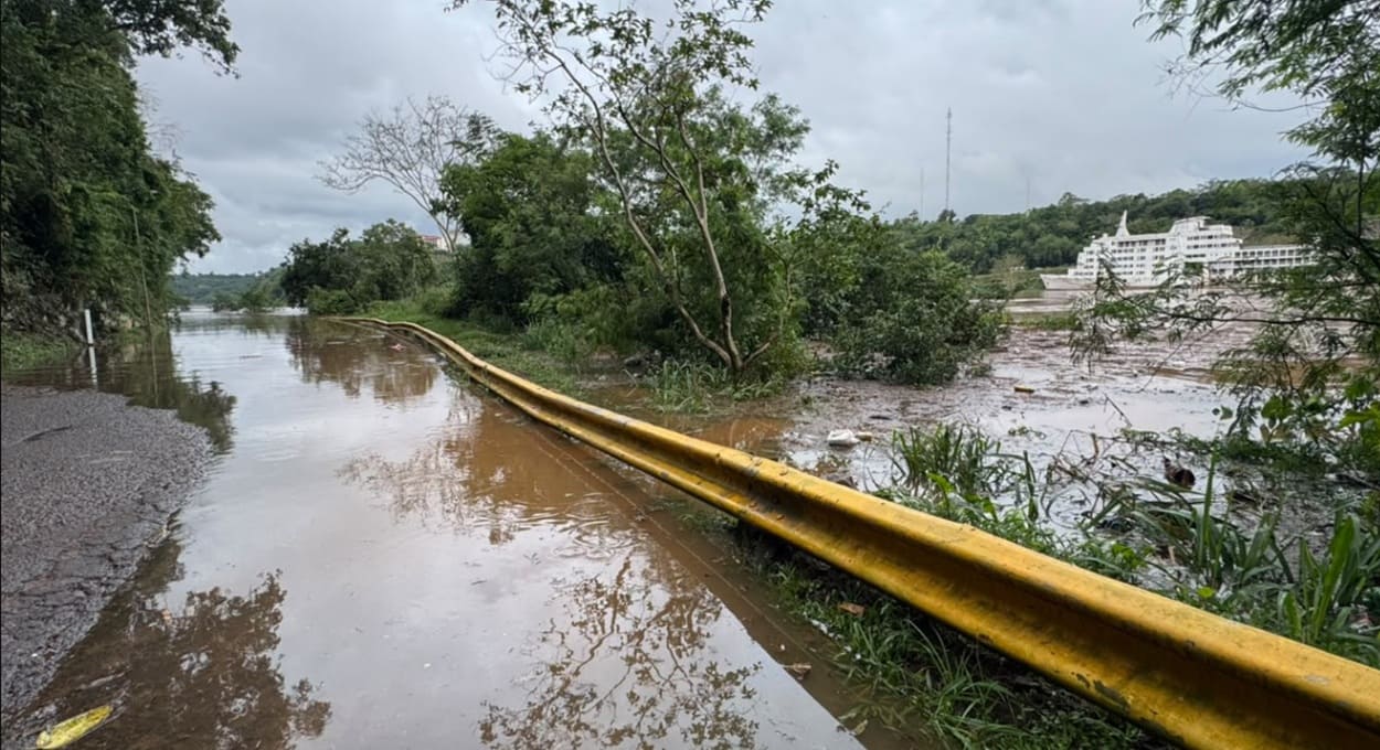 Retratos de uma semana em que os rios foram notícia em Foz do Iguaçu