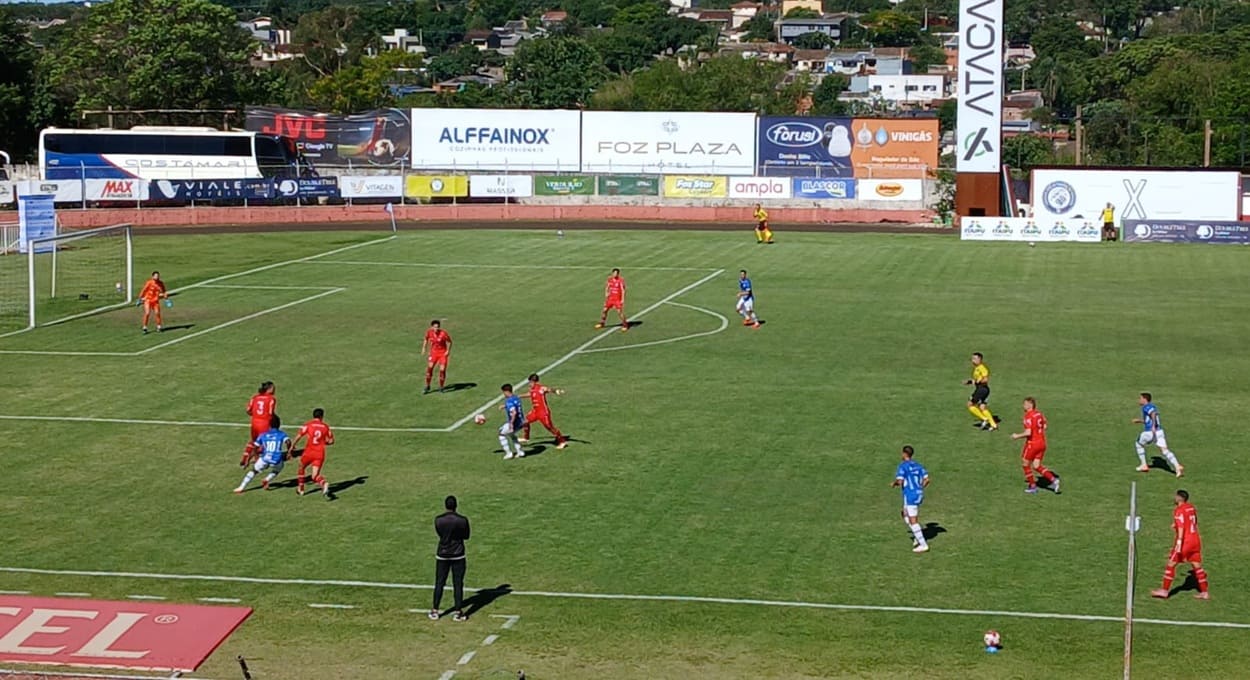 Foz do Iguaçu FC perde para o Paranavaí na Copa Paraná