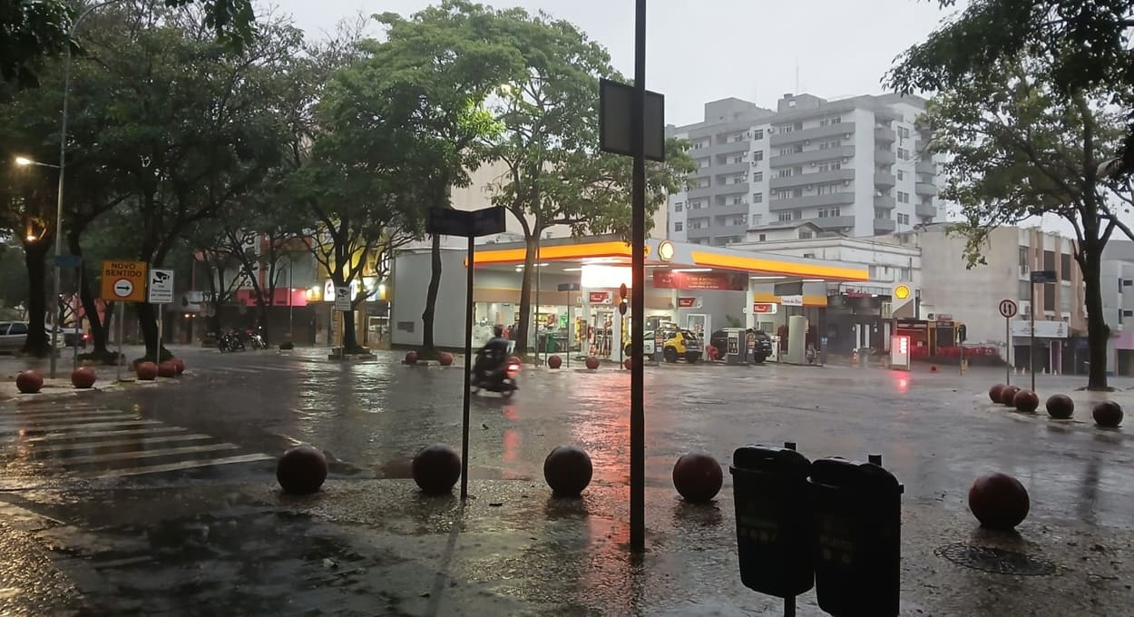 Foz do Iguaçu tem previsão de chuvas até o fim de outubro