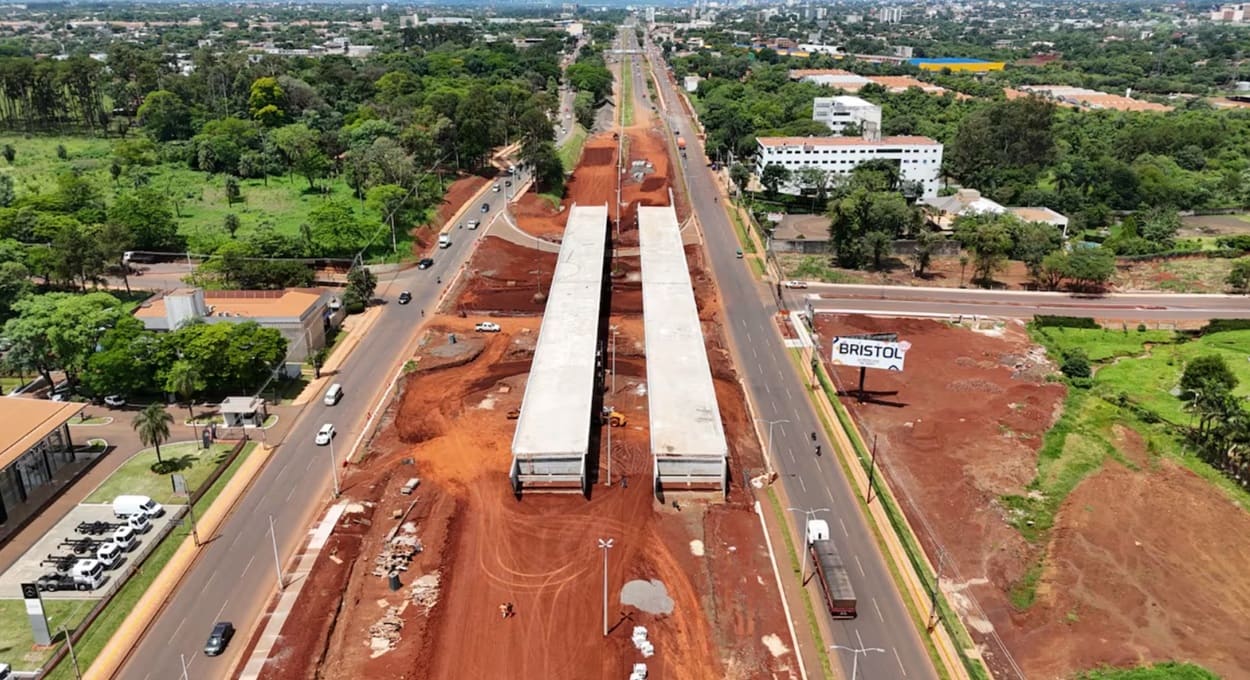 Obras do viaduto do km 10 de Ciudad del Este avançam no Paraguai