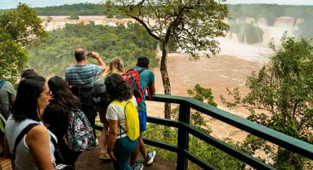 Parque Nacional do Iguaçu abre mais cedo no feriado de Finados