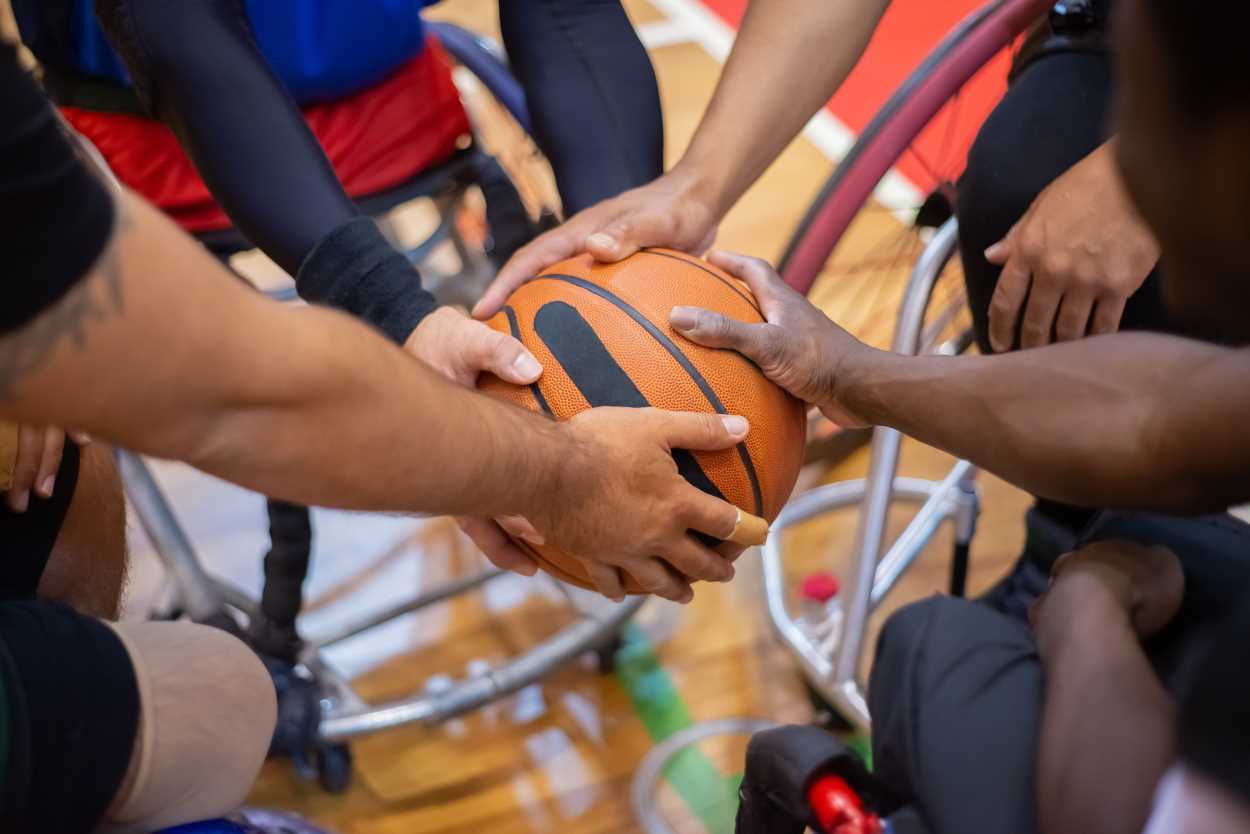 Festival reúne atletas e convida comunidade para manhã de inclusão pelo esporte