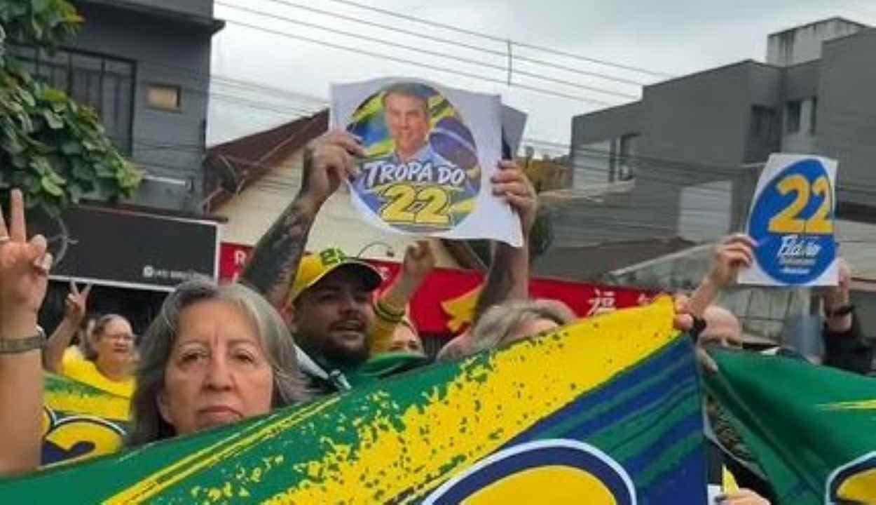 Foz terá ato em apoio a Flávio Bolsonaro neste domingo