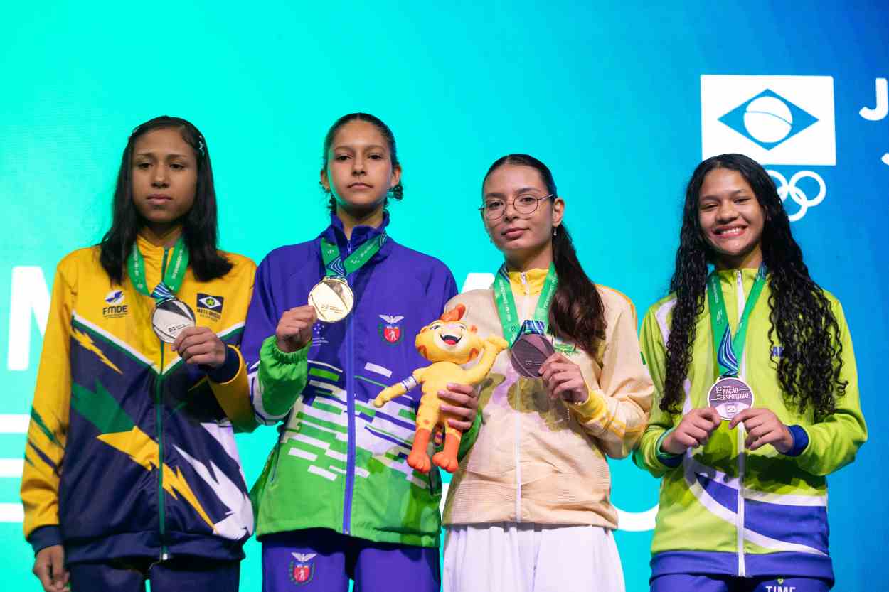 Paraná conquista 34 medalhas nos Jogos da Juventude em Foz; competição segue