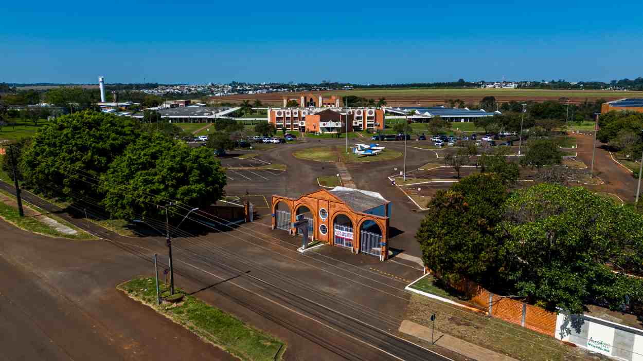 Universidades públicas do Paraná estão entre as melhores do país em ranking da Folha